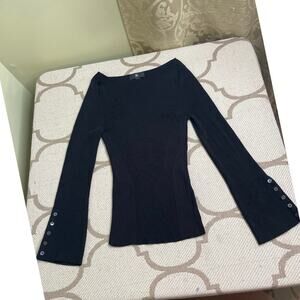 Banana Republic BR ribbed black flare button cuff sleeve sweater, size large